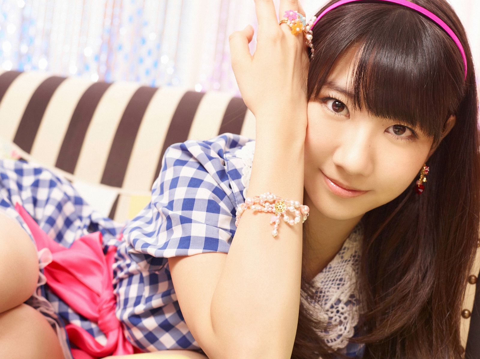 柏木由纪(Kashiwagi Yuki)《プレゼント》[YS Web]高清写真图Vol.508