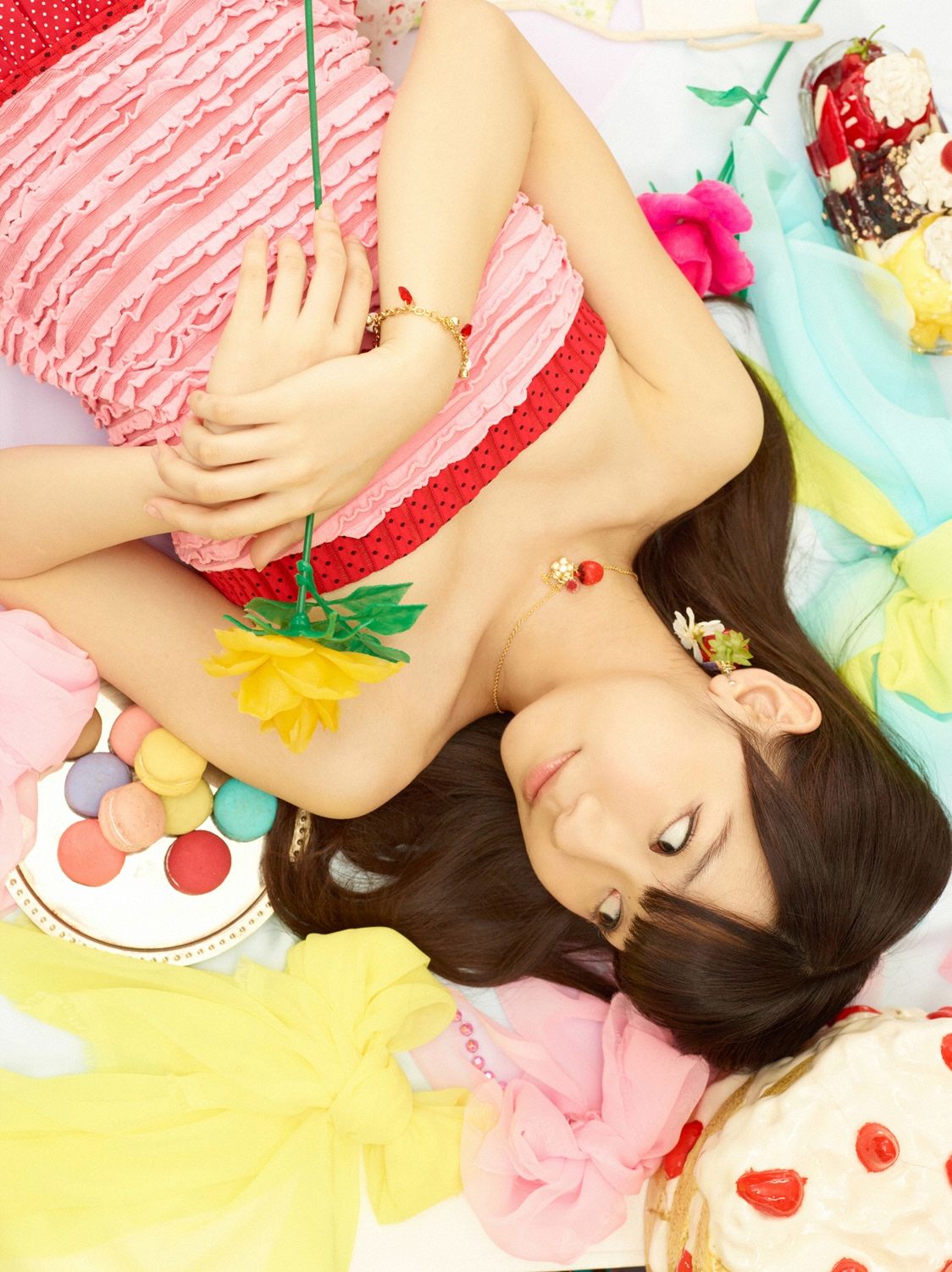 柏木由纪(Kashiwagi Yuki)《プレゼント》[YS Web]高清写真图Vol.508