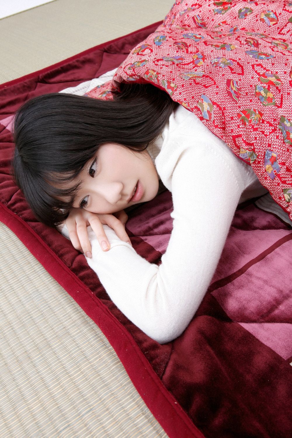 柏木由纪(Kashiwagi Yuki)《ゅきりんかの》[YS Web]高清写真图Vol.536
