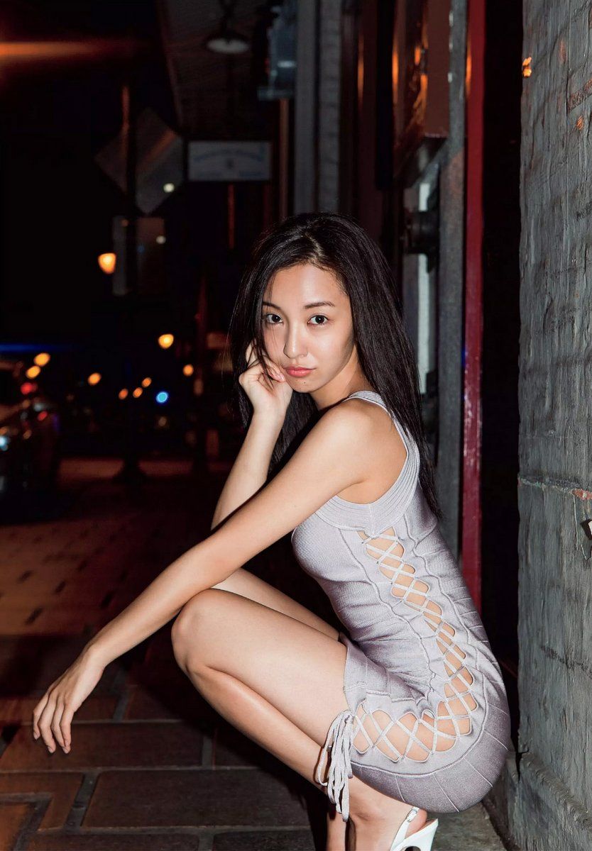 板野友美- 2017年週プレNEWS写真