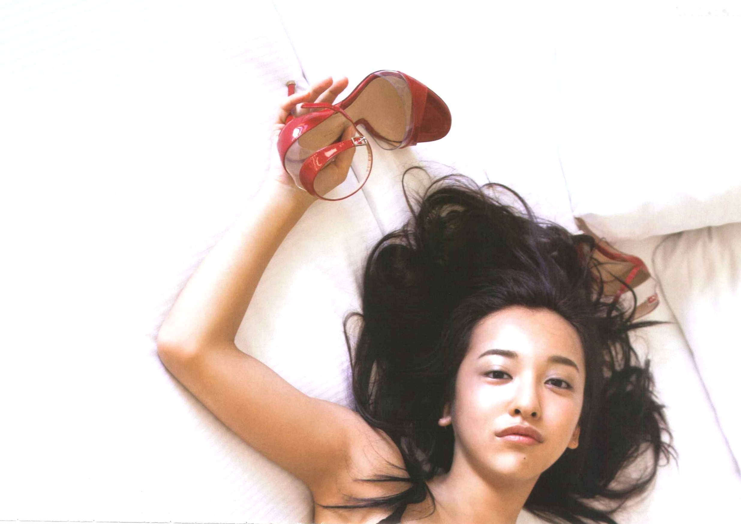 Gallery - PB写真集_板野友美《release》_夏日海边度假风格写真_阳光下的湿身诱惑与清纯魅力日本比基尼湿身清新治愈系 板野友美女神私房照_秀色女神 - image 5