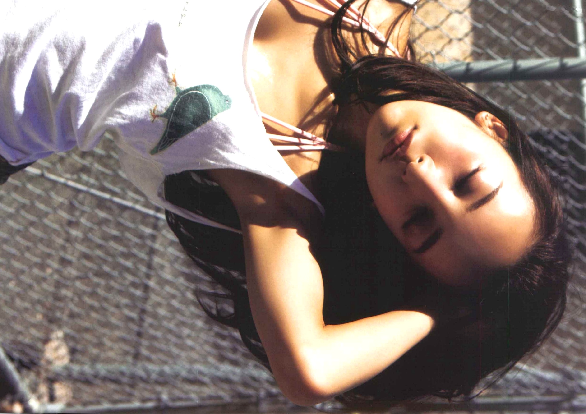 Gallery - PB写真集_板野友美《release》_夏日海边度假风格写真_阳光下的湿身诱惑与清纯魅力日本比基尼湿身清新治愈系 板野友美女神私房照_秀色女神 - image 34