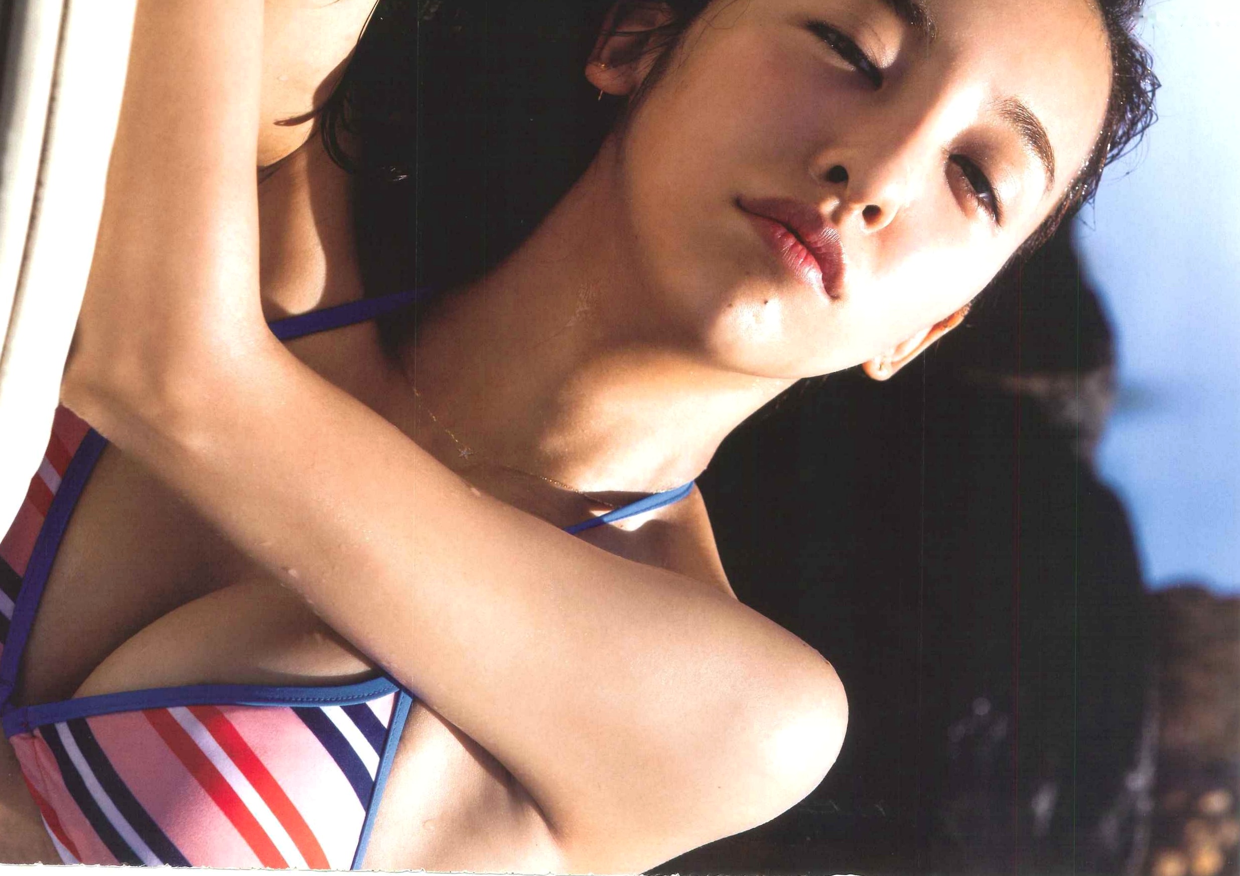 Gallery - PB写真集_板野友美《release》_夏日海边度假风格写真_阳光下的湿身诱惑与清纯魅力日本比基尼湿身清新治愈系 板野友美女神私房照_秀色女神 - image 38