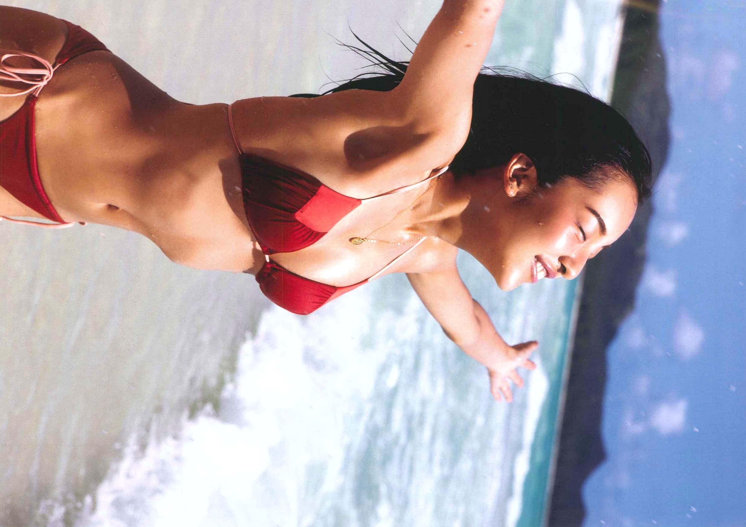 Gallery - PB写真集_板野友美《release》_夏日海边度假风格写真_阳光下的湿身诱惑与清纯魅力日本比基尼湿身清新治愈系 板野友美女神私房照_秀色女神 - image 91