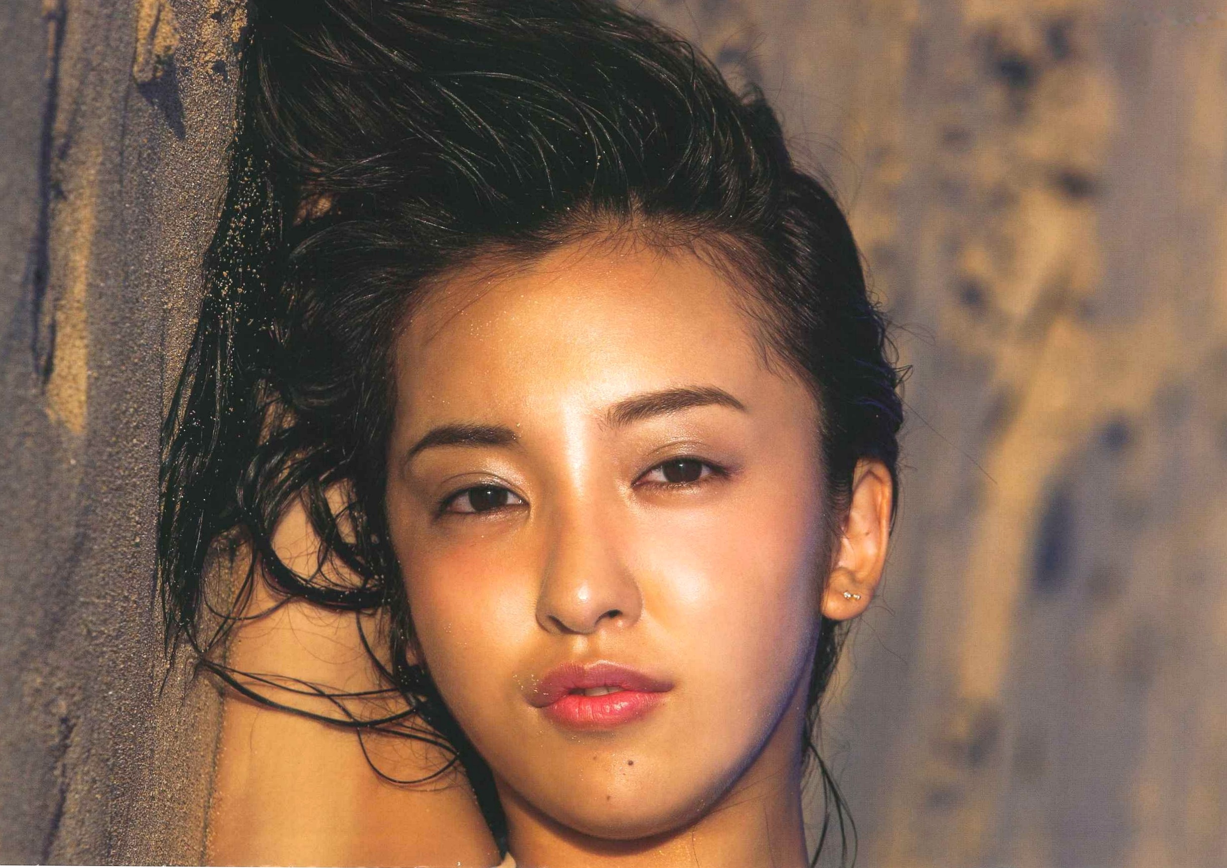 Gallery - PB写真集_板野友美《release》_夏日海边度假风格写真_阳光下的湿身诱惑与清纯魅力日本比基尼湿身清新治愈系 板野友美女神私房照_秀色女神 - image 145