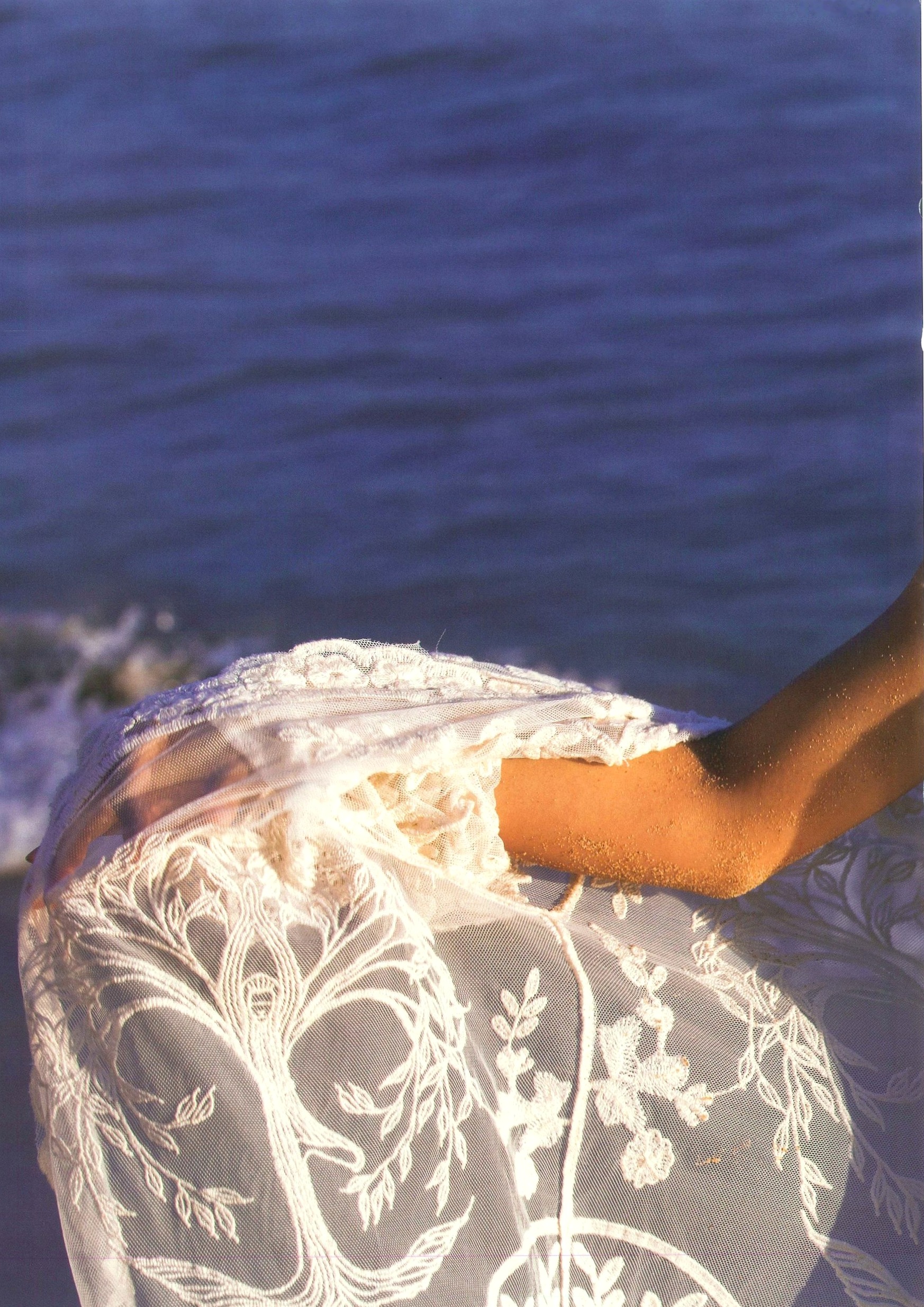 Gallery - PB写真集_板野友美《release》_夏日海边度假风格写真_阳光下的湿身诱惑与清纯魅力日本比基尼湿身清新治愈系 板野友美女神私房照_秀色女神 - image 152