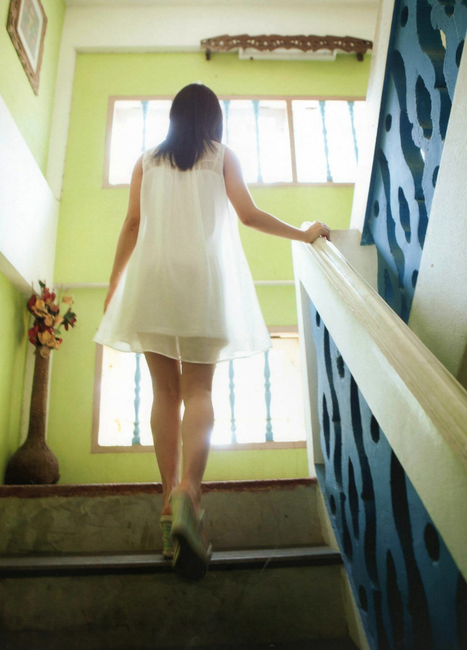 Gallery - 川岛海荷《Umikaze》精选辑：清纯校园制服、唯美海滩度假与治愈系生活瞬间，极致展现少女自然魅力清纯治愈系日本清新制服气质 川岛海荷女神私房照_秀色女神 - image 83