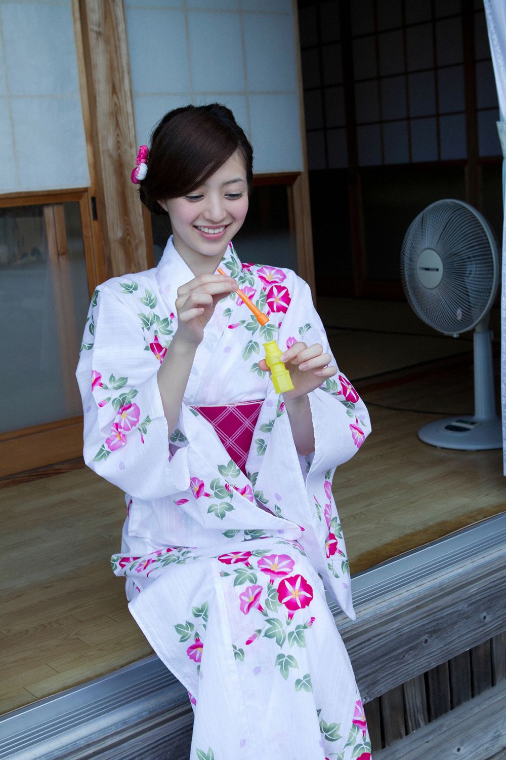 逢泽莉娜(逢沢りな)-[YSWeb]高清写真图套图写真图集Vol.426