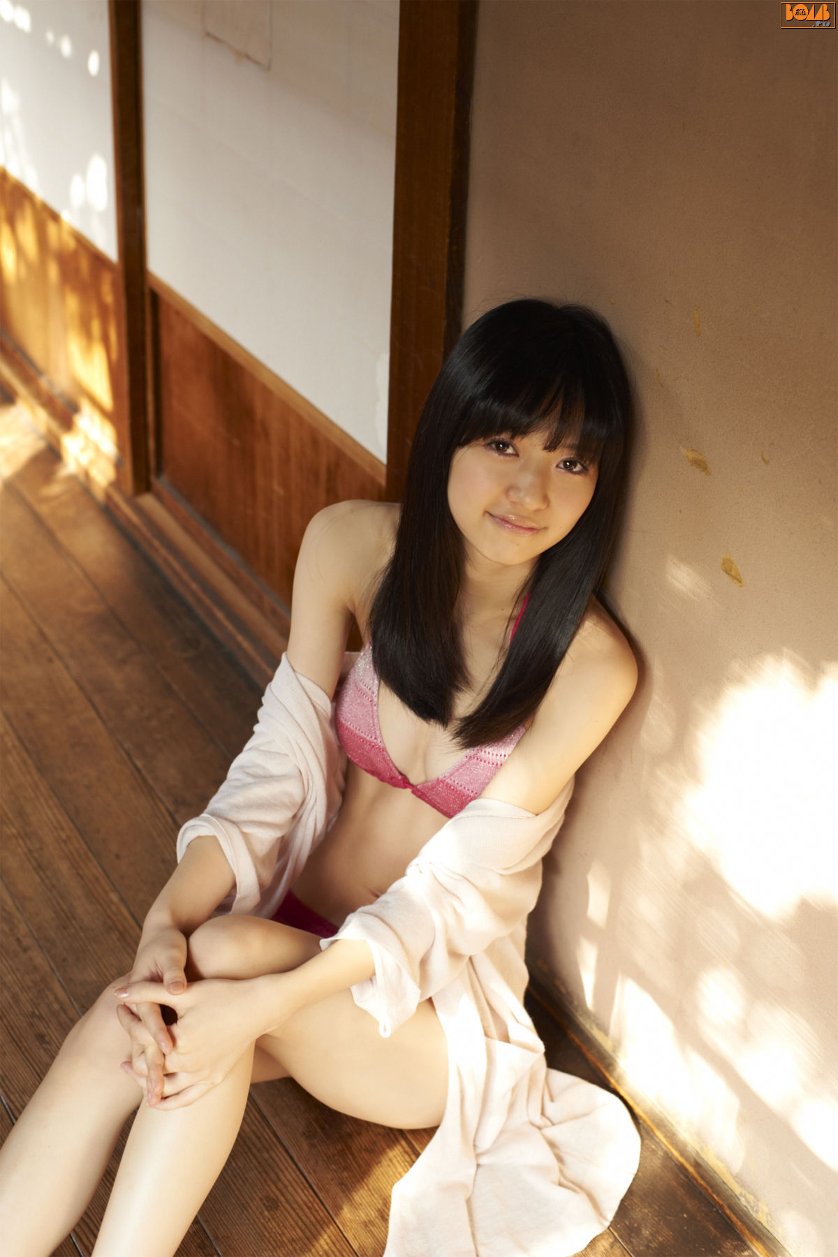 逢泽莉娜(逢沢りな)-[Bomb.TV]高清写真图套图写真图集2011-01