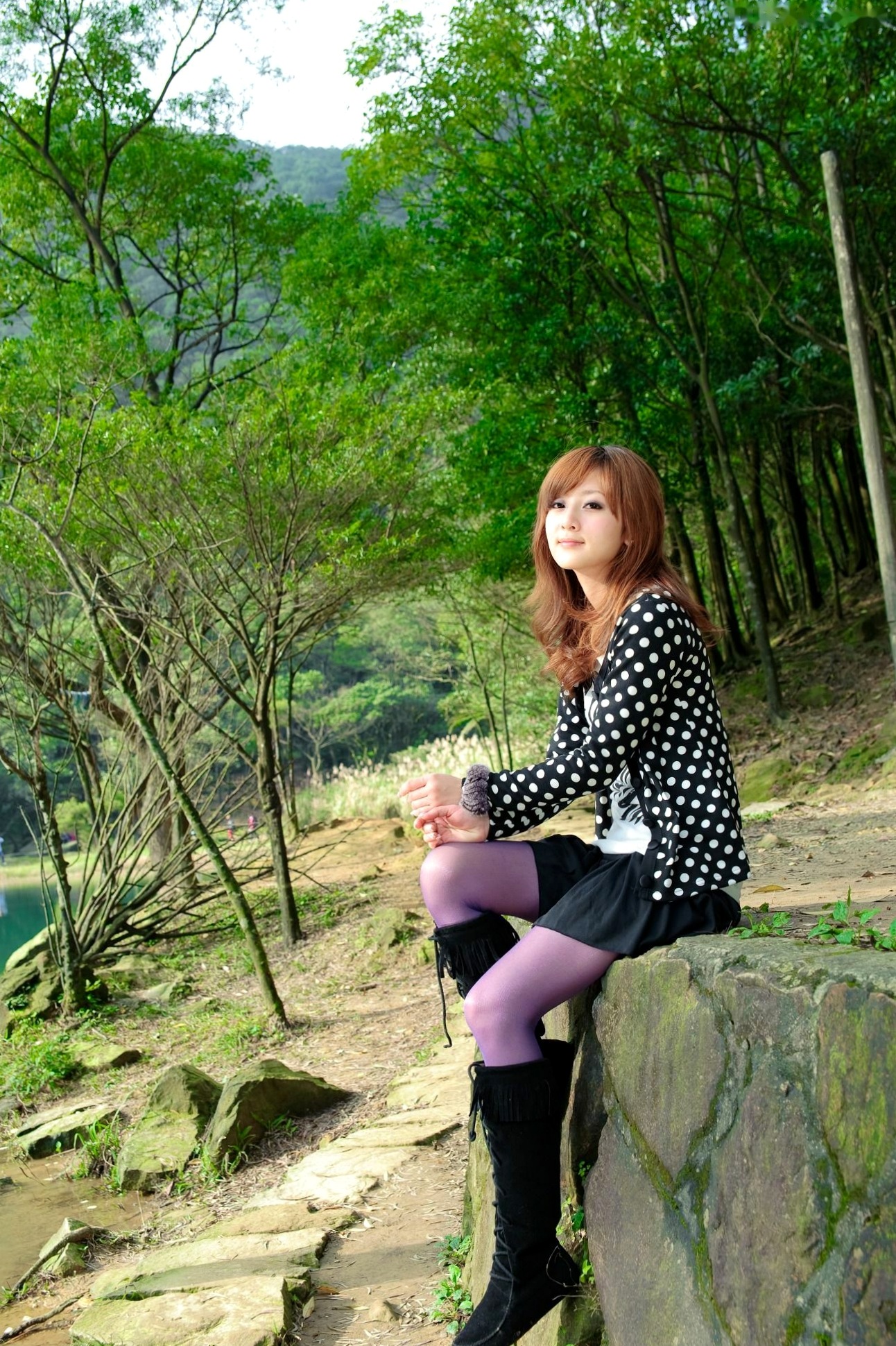 Gallery - 台湾女神果子MM新山梦湖户外写真：气质清新甜美，治愈系人像摄影作品台湾户外清新治愈系清纯 高桥南女神私房照_秀色女神 - image 13