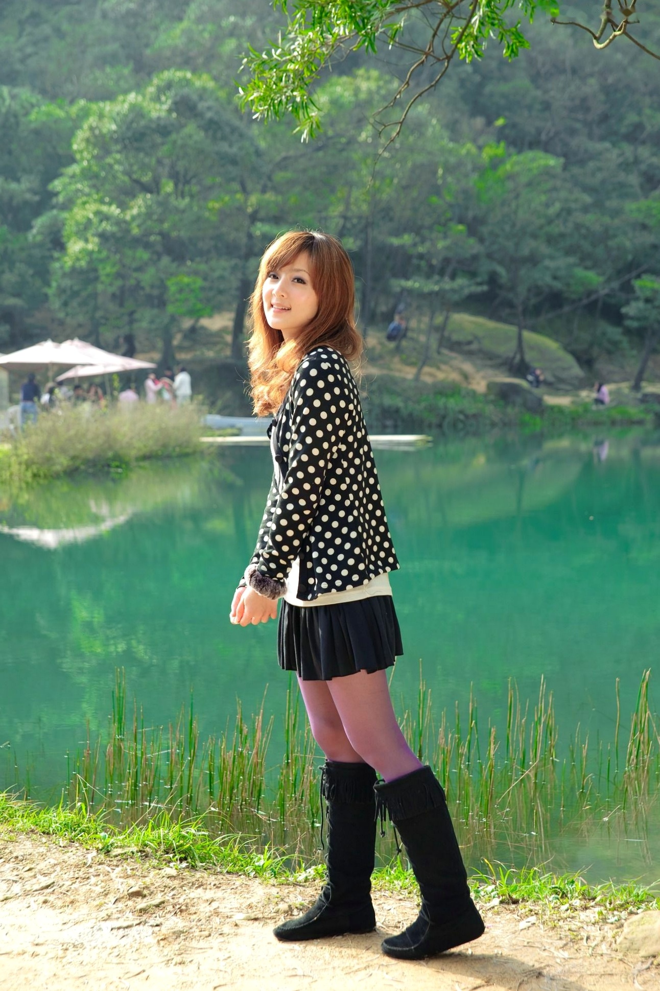 Gallery - 台湾女神果子MM新山梦湖户外写真：气质清新甜美，治愈系人像摄影作品台湾户外清新治愈系清纯 高桥南女神私房照_秀色女神 - image 16