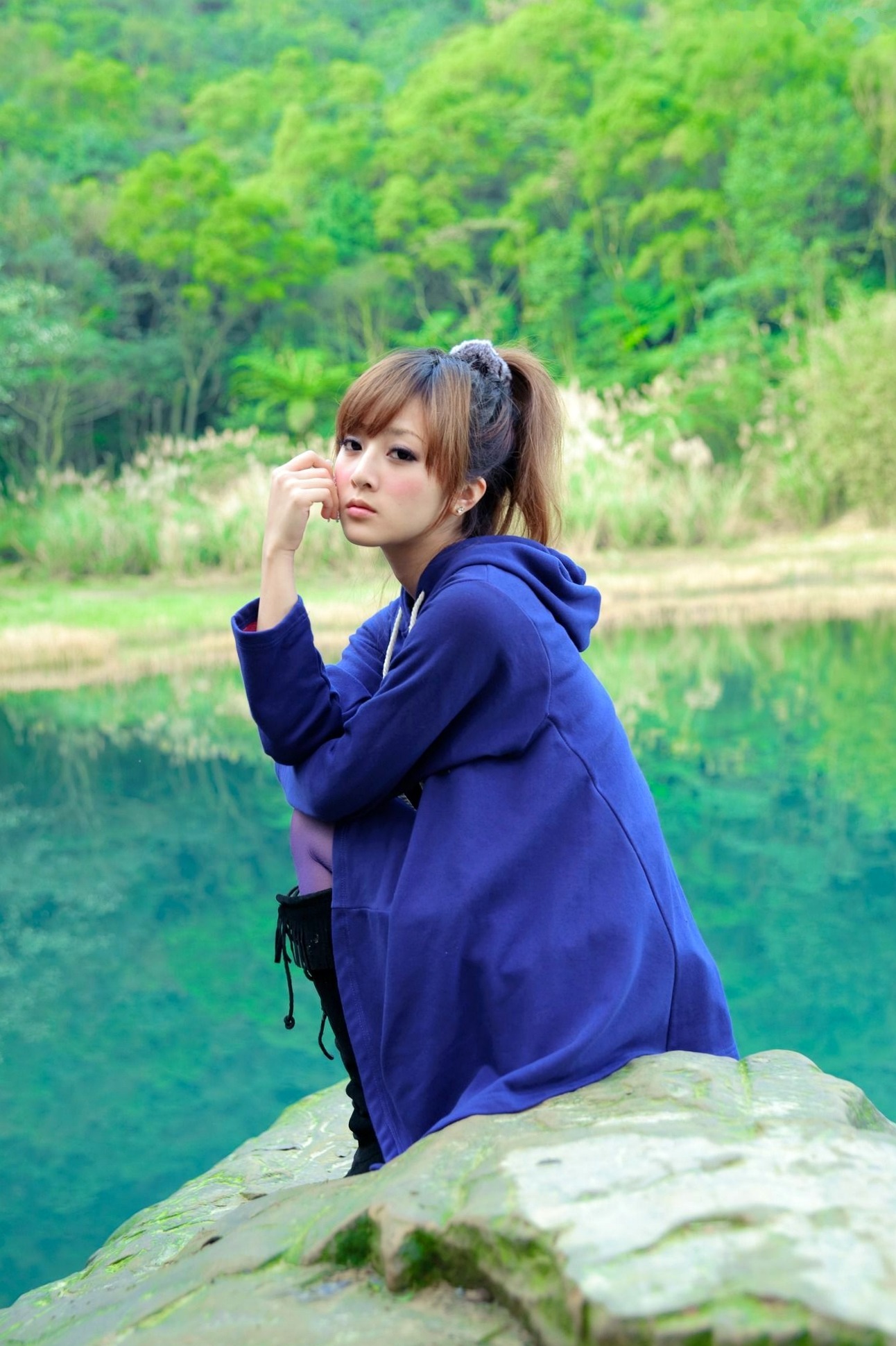 Gallery - 台湾女神果子MM新山梦湖户外写真：气质清新甜美，治愈系人像摄影作品台湾户外清新治愈系清纯 高桥南女神私房照_秀色女神 - image 38
