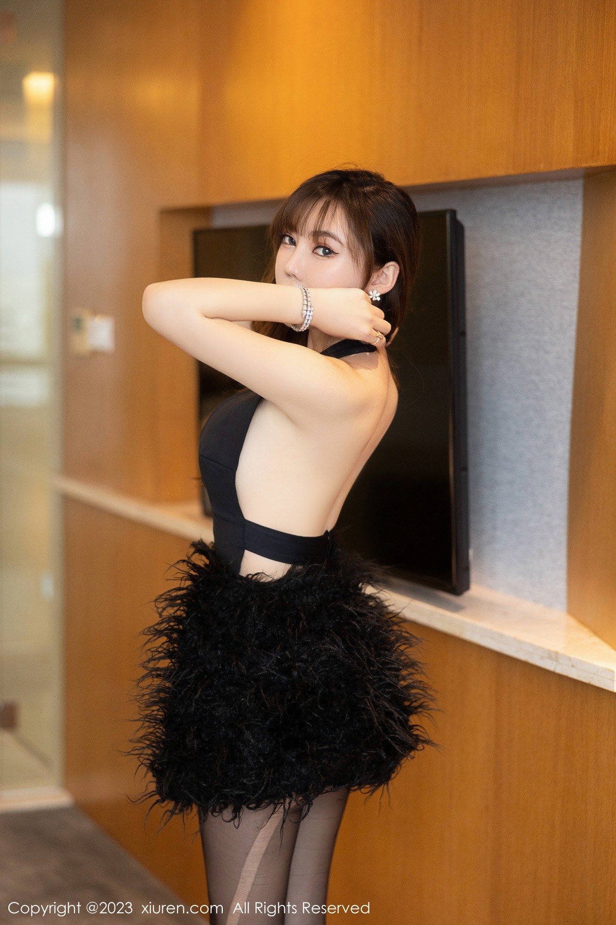 [XiuRen]高清写真图 2023.06.06 No.6864 萌汉药baby 妩媚美臀