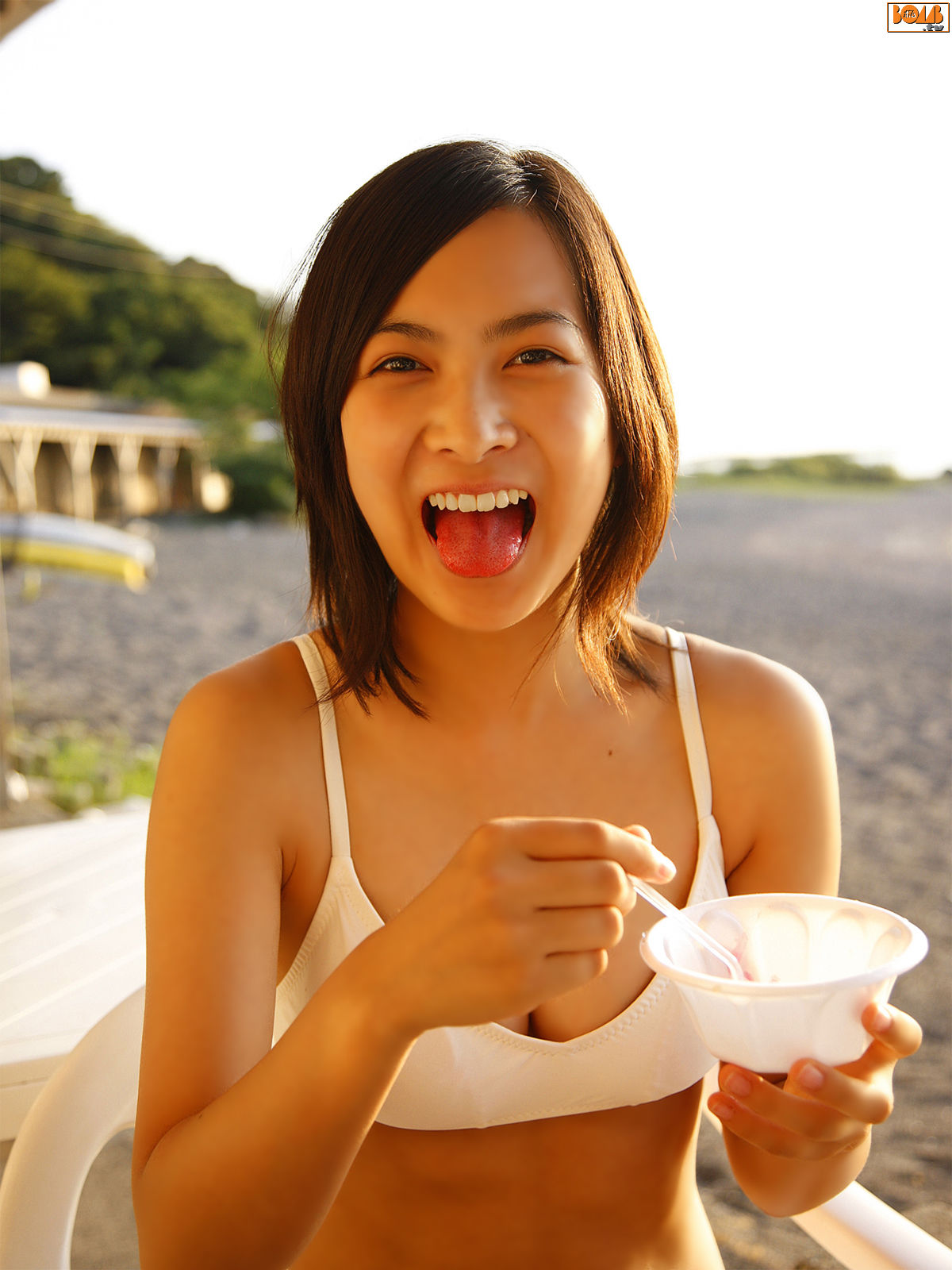 谷村美月-[Bomb.TV]高清写真图套图写真图集2008-10