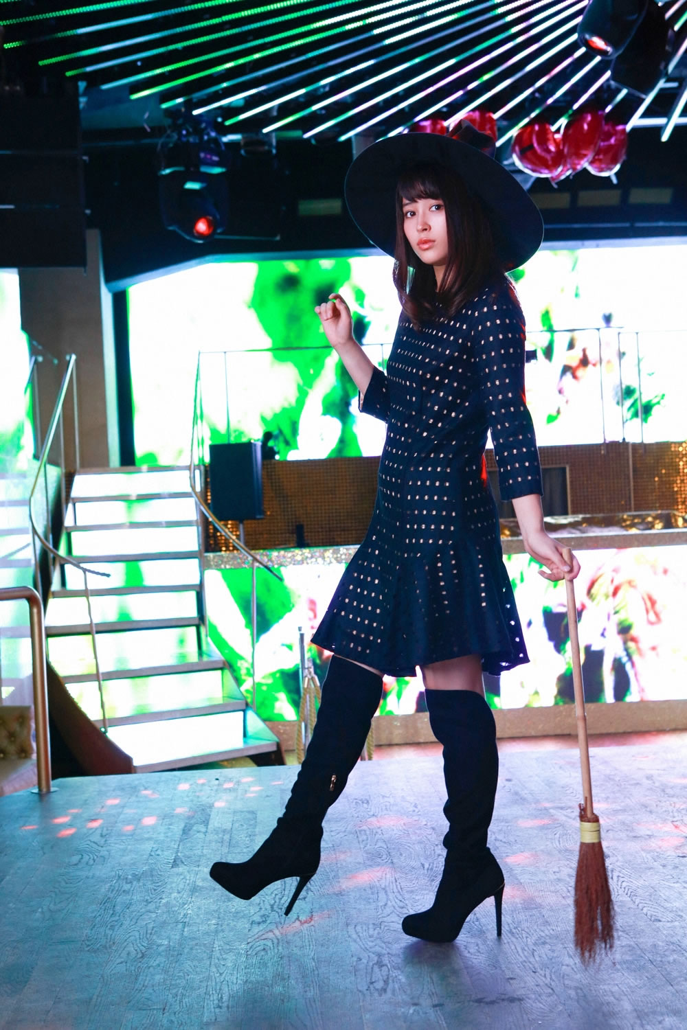 広瀬アリス [YS-Web]高清写真图vol.679 ヒロインとパーティー!