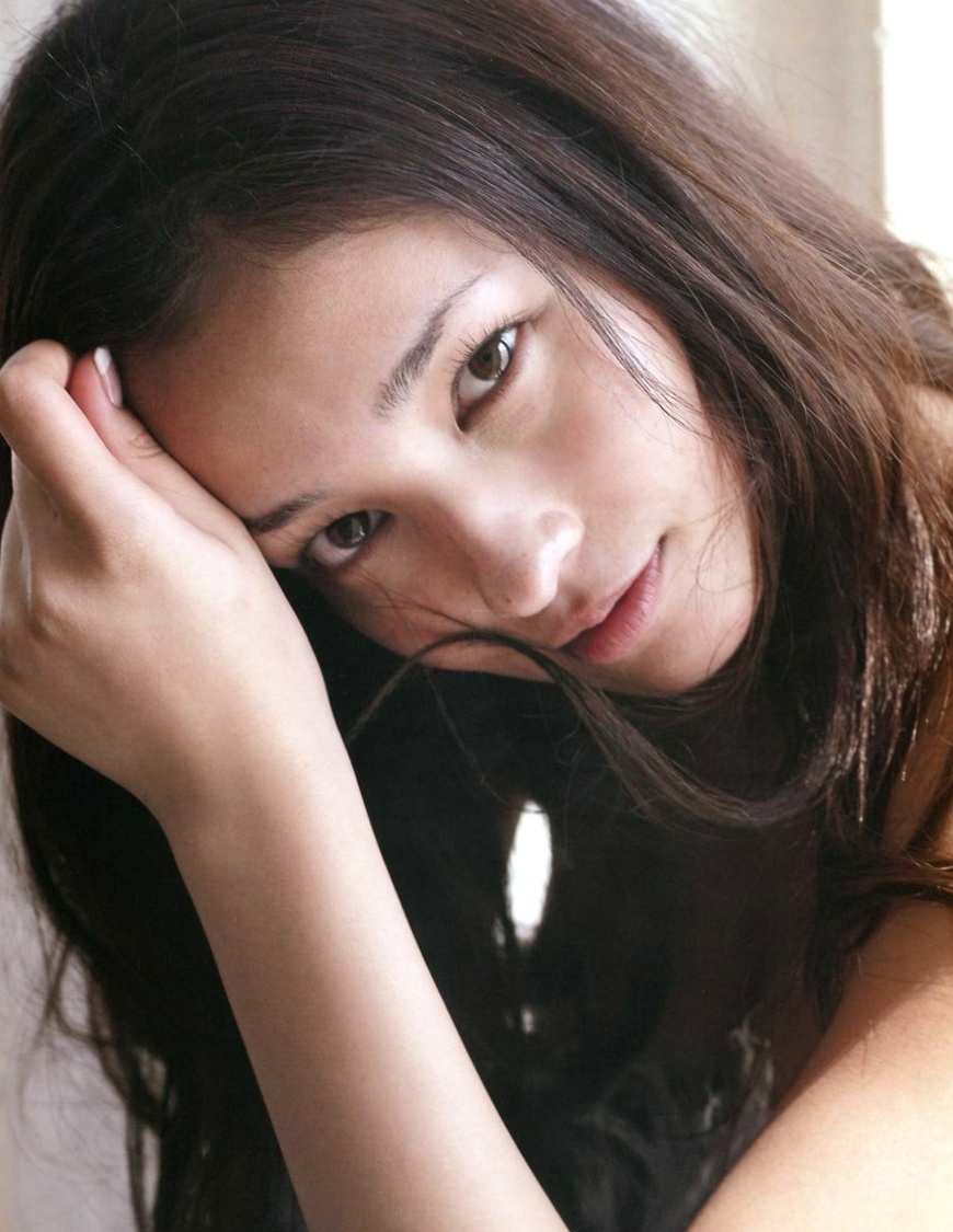 Gallery - PB写真集_黑木明纱 Meisa Kuroki 《LOVE MEISA》高清精选：自然流露的冷艳与小麦色性感魅力写真日本冷艳小麦色气质女神 黑木明纱女神私房照_秀色女神 - image 58