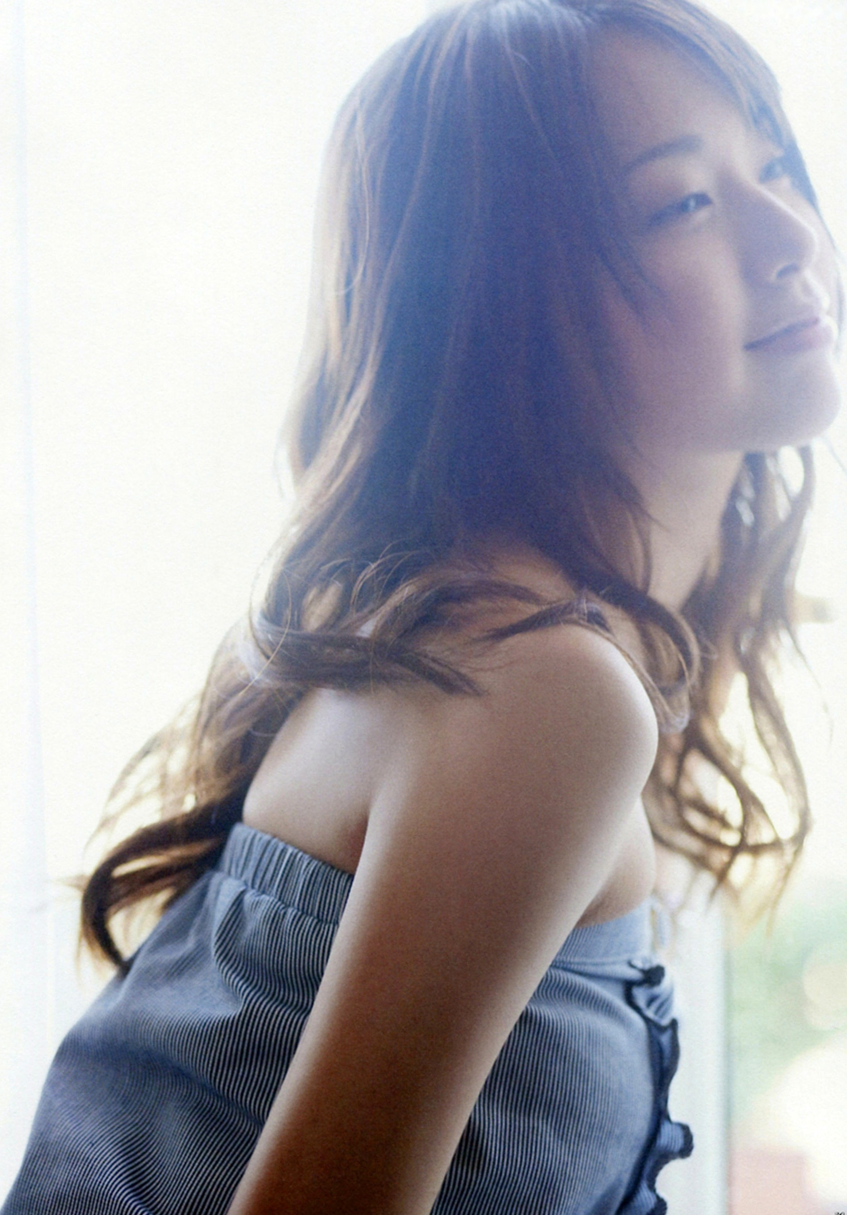 Gallery - 户田惠梨香《ERIKA × CECIL McBEE Vivace》时尚私服与清纯少女感写真大片日本气质清纯 户田惠梨香女神私房照_秀色女神 - image 22