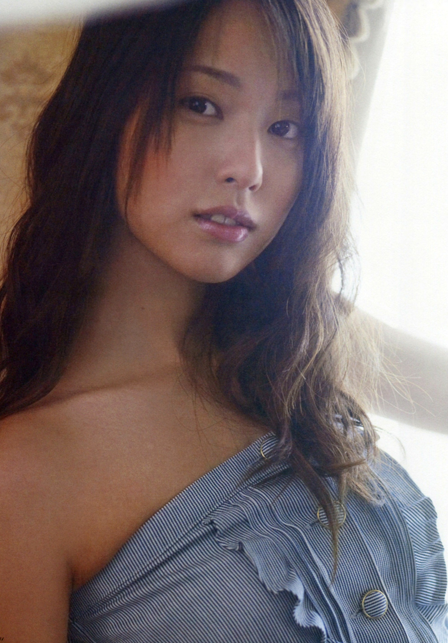 Gallery - 户田惠梨香《ERIKA × CECIL McBEE Vivace》时尚私服与清纯少女感写真大片日本气质清纯 户田惠梨香女神私房照_秀色女神 - image 23