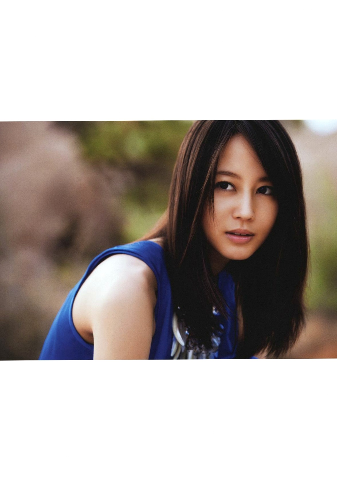 Gallery - 堀北真希《Dramatic》高清写真集，唯美都市街拍与时尚造型，尽显知性清冷女神气质[106P]气质清新街拍女神日本 堀北真希女神私房照_秀色女神 - image 15