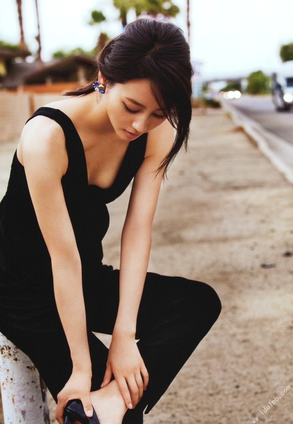 Gallery - 堀北真希《Dramatic》高清写真集，唯美都市街拍与时尚造型，尽显知性清冷女神气质[106P]气质清新街拍女神日本 堀北真希女神私房照_秀色女神 - image 25