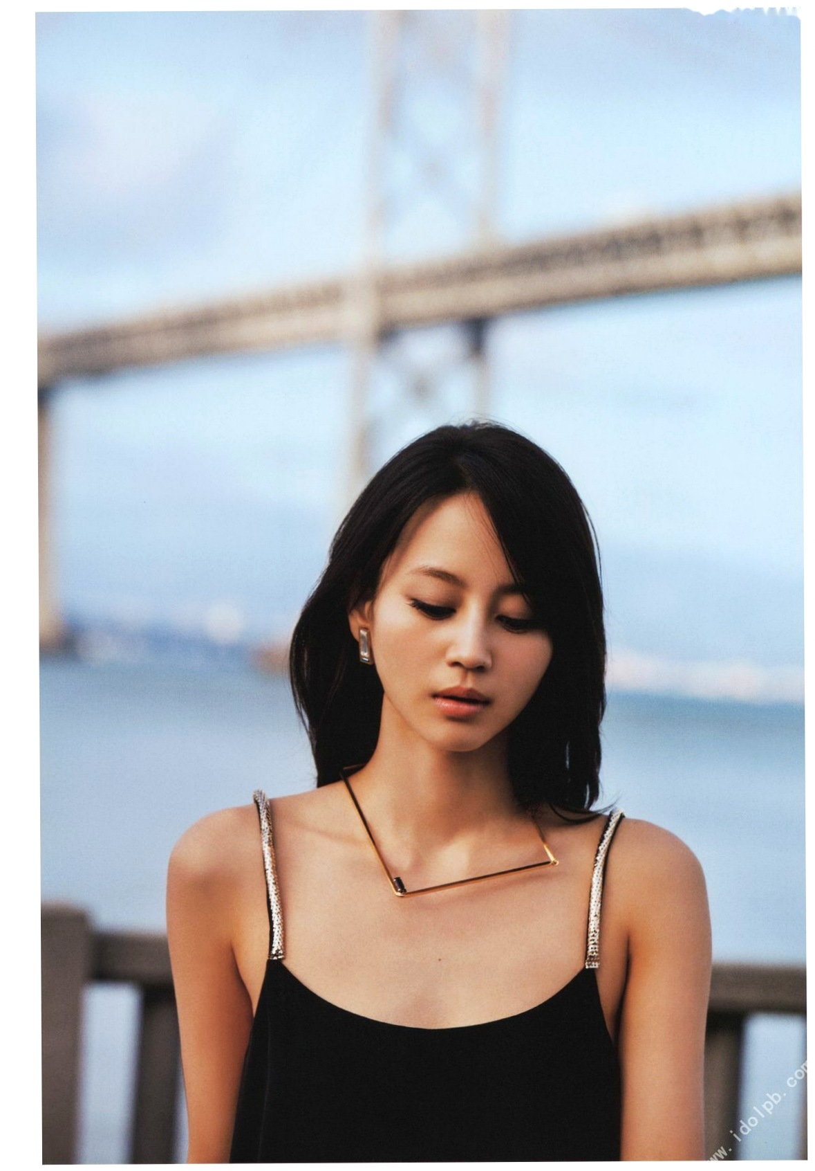 Gallery - 堀北真希《Dramatic》高清写真集，唯美都市街拍与时尚造型，尽显知性清冷女神气质[106P]气质清新街拍女神日本 堀北真希女神私房照_秀色女神 - image 89