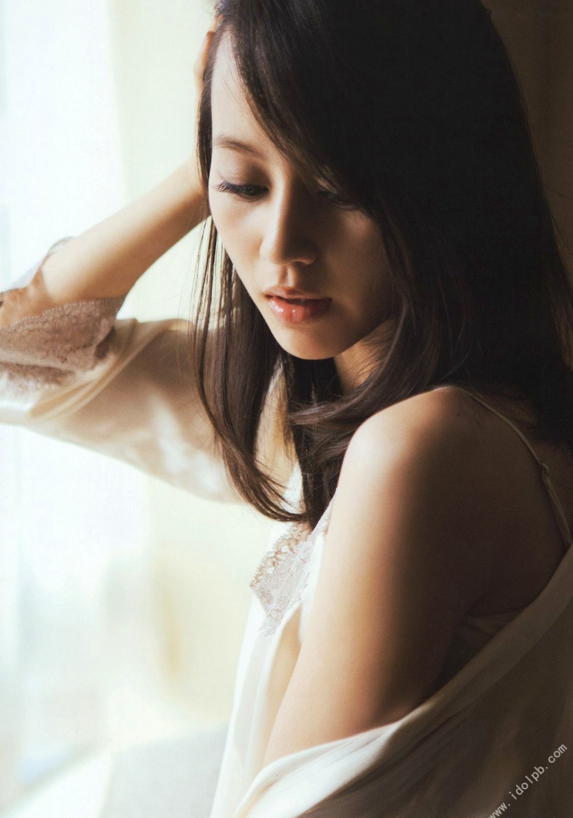 Gallery - 堀北真希《Dramatic》高清写真集，唯美都市街拍与时尚造型，尽显知性清冷女神气质[106P]气质清新街拍女神日本 堀北真希女神私房照_秀色女神 - image 99