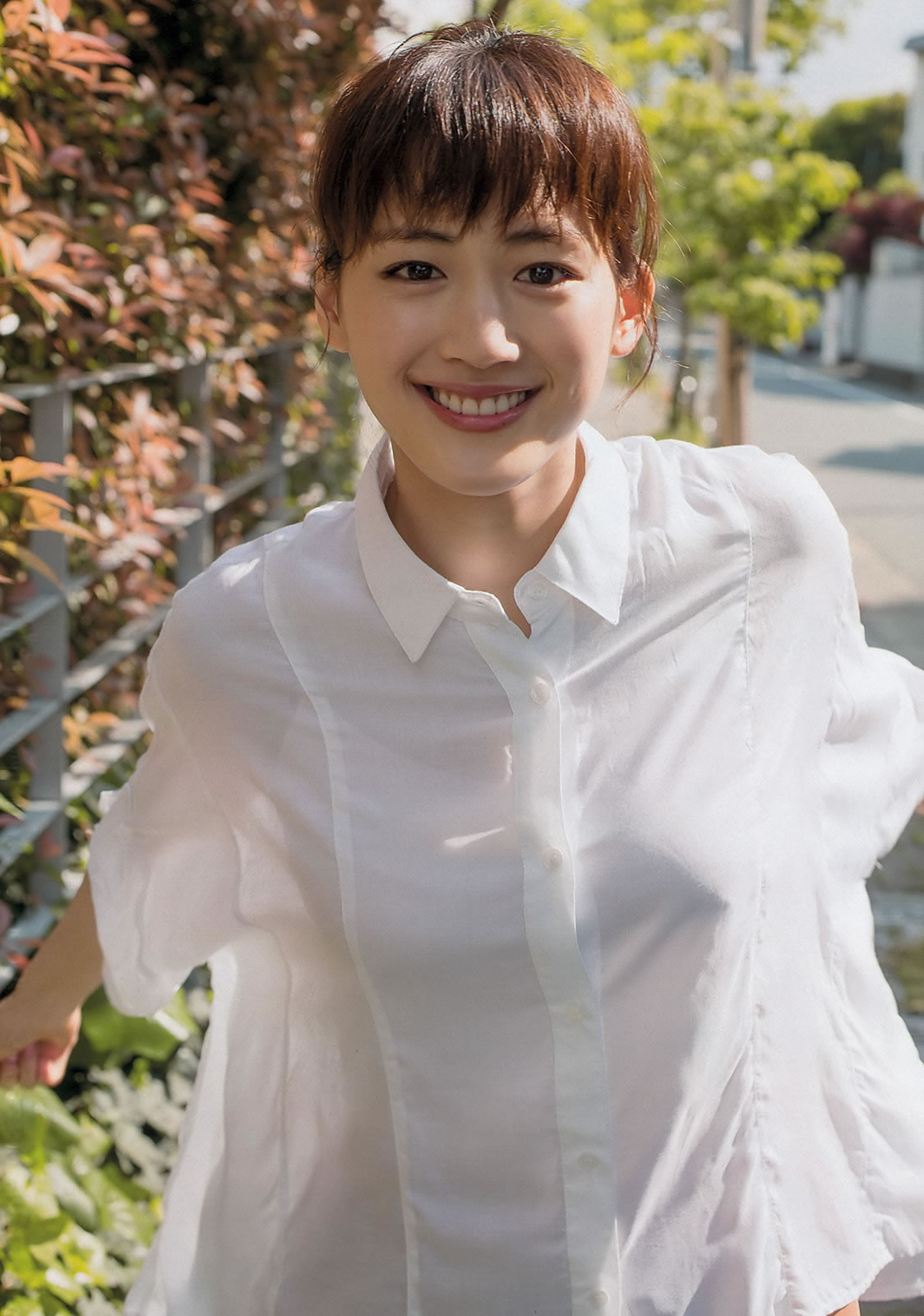 [Weekly Playboy]高清写真图2012 No.37 绫瀬はるか 吉木りさ 大野いと 相楽树 织田まな
