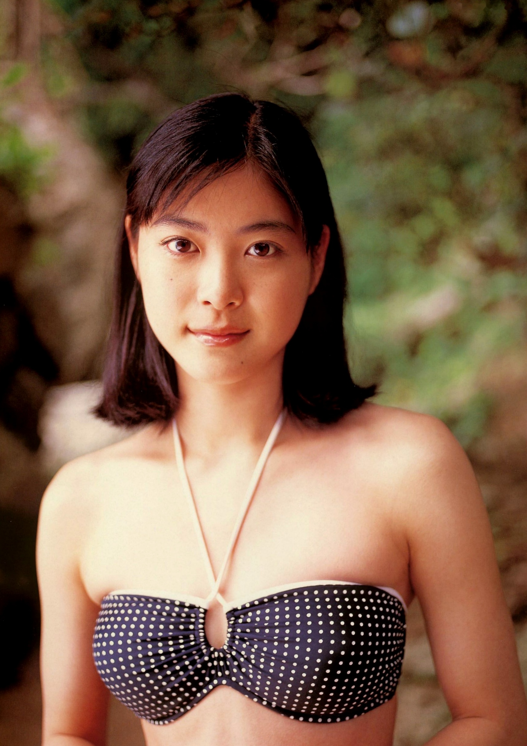 Gallery - Juri Ueno 上野树里《JURI First》写真集，早期纯真海滩假日，清纯清新少女风日本清纯治愈系清新 上野树里女神私房照_秀色女神 - image 26