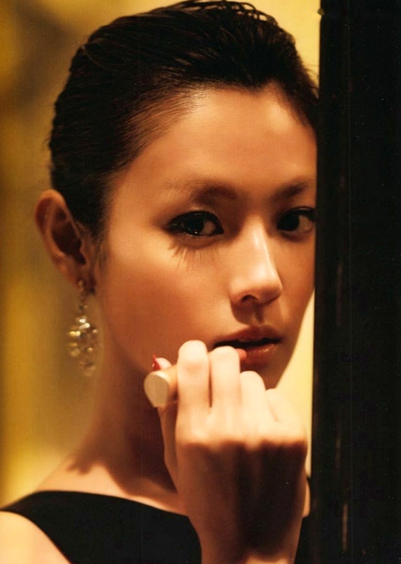 Gallery - PB写真集_深田恭子《(un)touch》高清大图，女神写真私房居家与户外街拍，展现多面性感诱惑魅力 [97P]日本性感诱惑气质清新 深田恭子女神私房照_秀色女神 - image 38