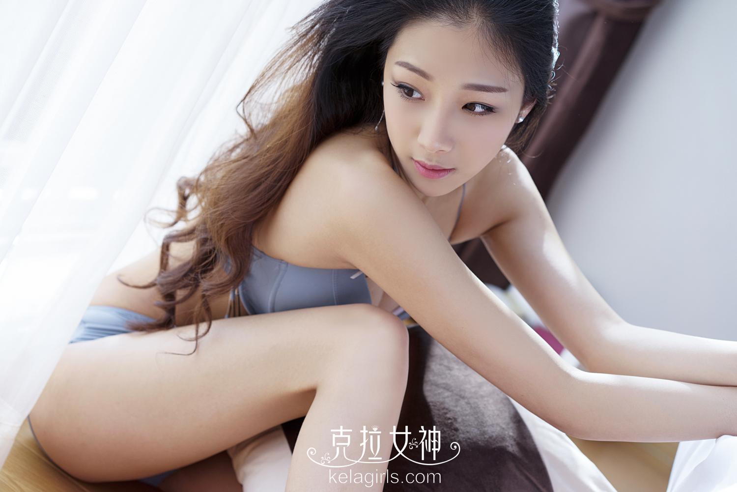 克拉女神静静  《我想静静》楚楚动人