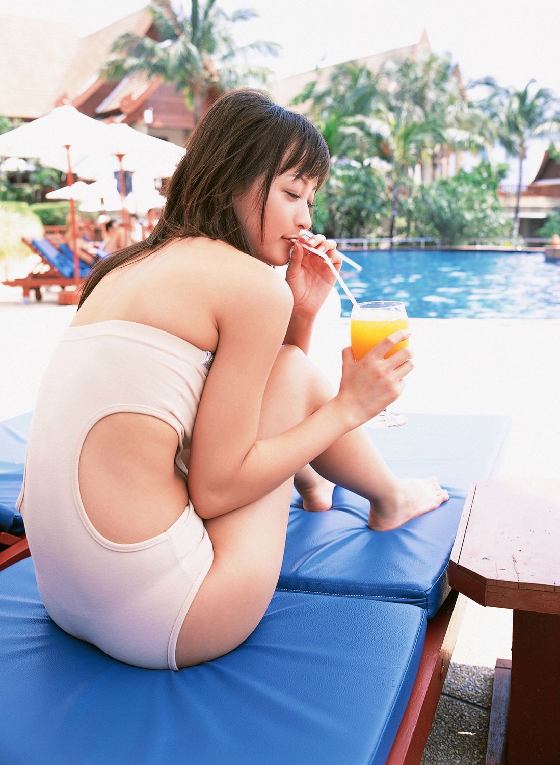 小松彩夏-[YS Web]高清写真图套图写真图集Vol.203