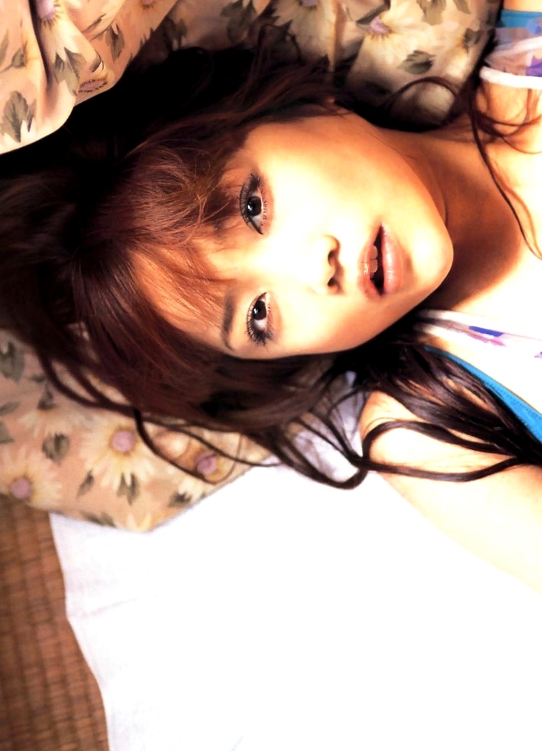 Gallery - 佐藤江梨子《おひっこし》写真集：唯美光影下的艺术写真，极致展现内敛女神气质日本女神气质私房照 佐藤江梨子女神私房照_秀色女神 - image 51