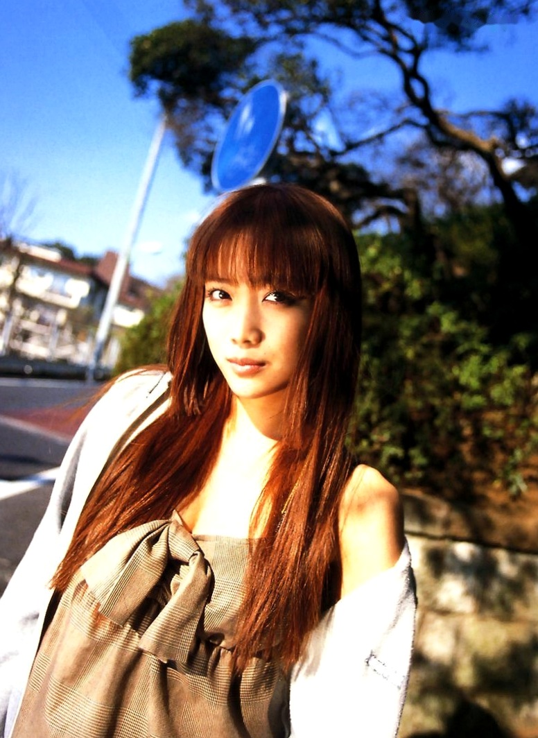 Gallery - 佐藤江梨子《おひっこし》写真集：唯美光影下的艺术写真，极致展现内敛女神气质日本女神气质私房照 佐藤江梨子女神私房照_秀色女神 - image 59