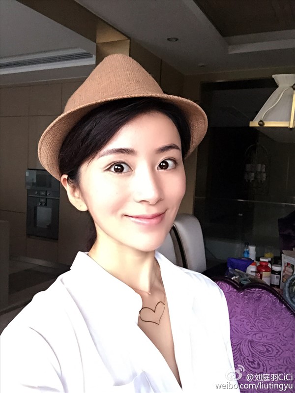 刘庭羽 微博私房美照