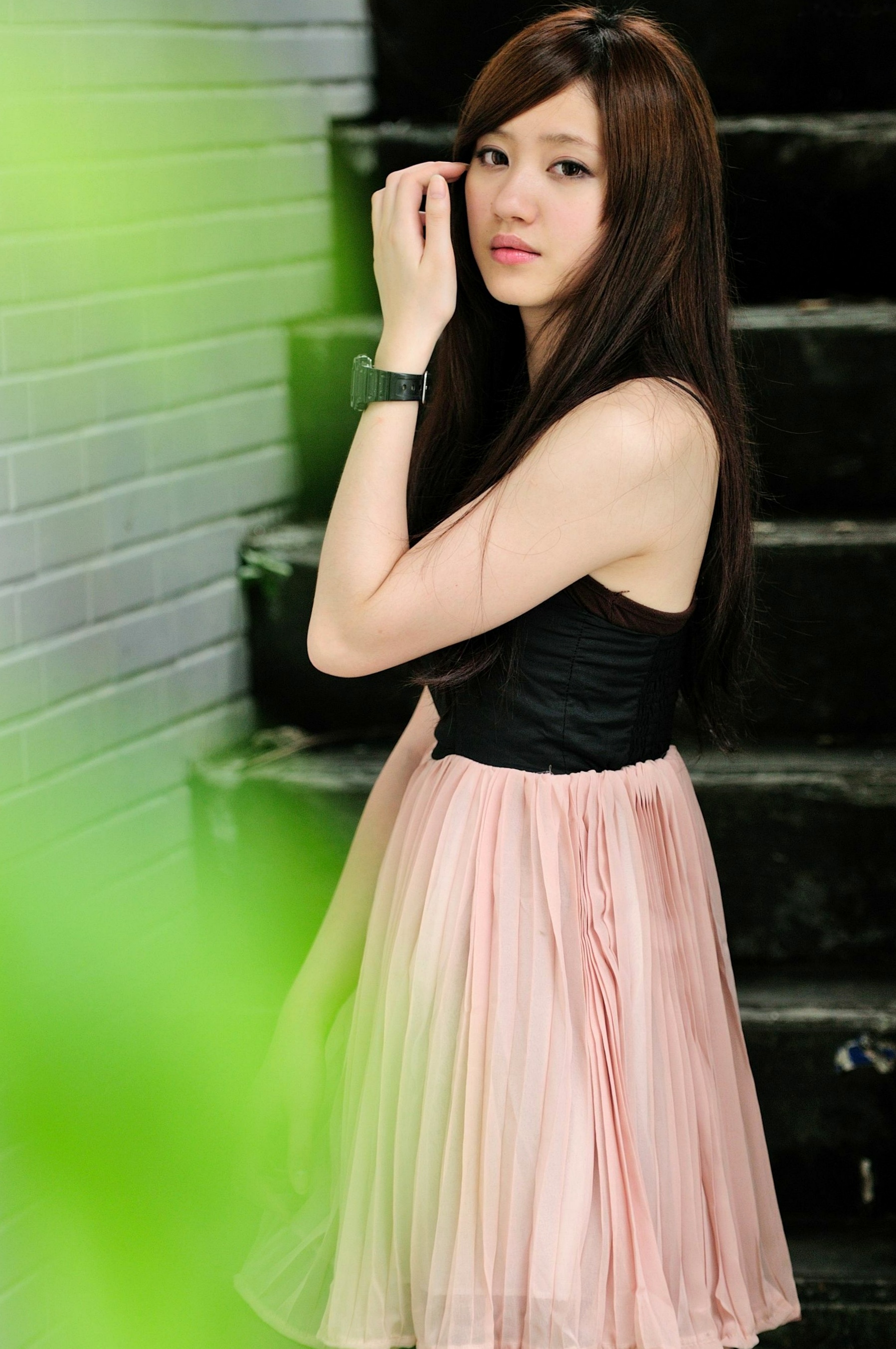 Gallery - 台湾美少女小雅户外随拍：条纹装搭配黑丝尽显清新气质与修长美腿，治愈系街拍写真集台湾街拍清新美腿丝袜 顾莉雅女神私房照_秀色女神 - image 23