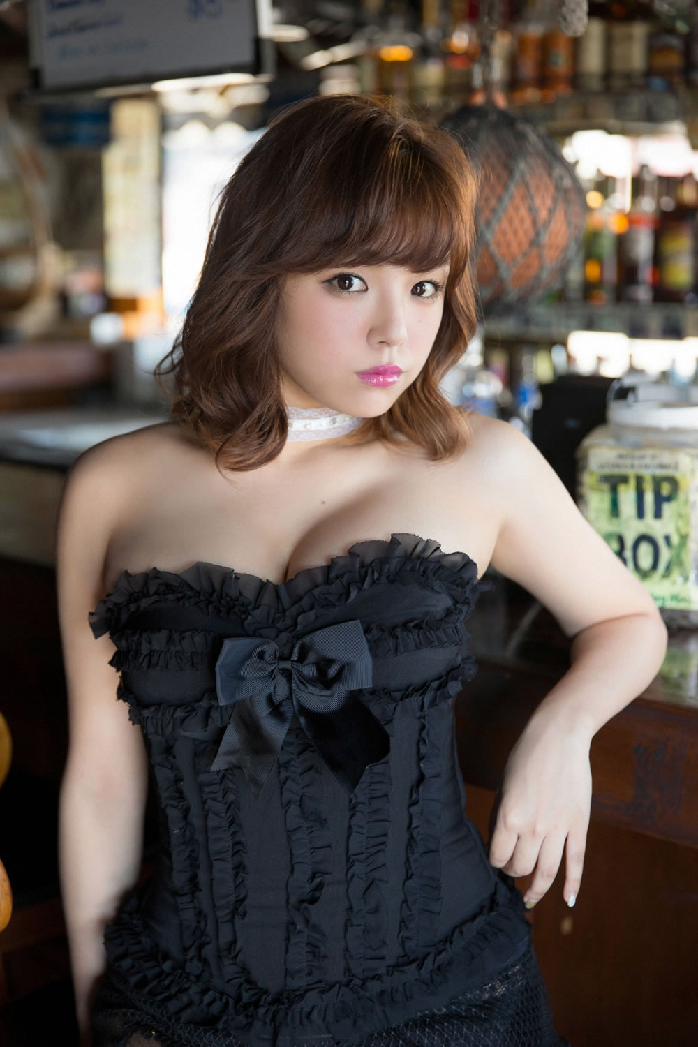 篠崎愛 [YS-Web]高清写真图Vol.663 BIG BIG LOVE