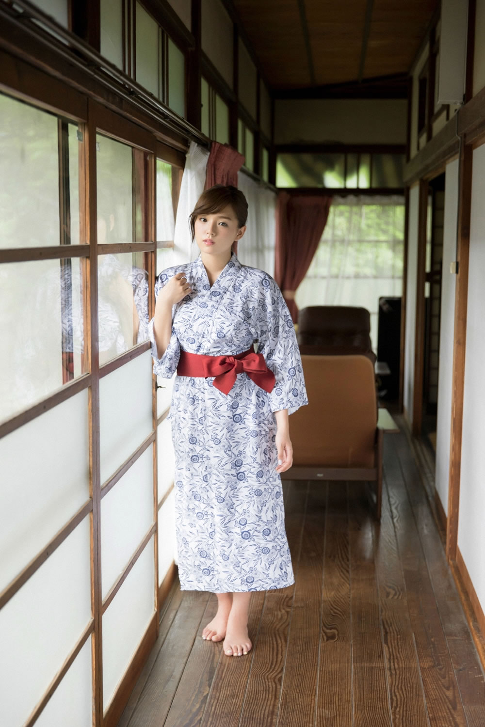 篠崎愛 [YS-Web]高清写真图vol.682 あっためて あげる
