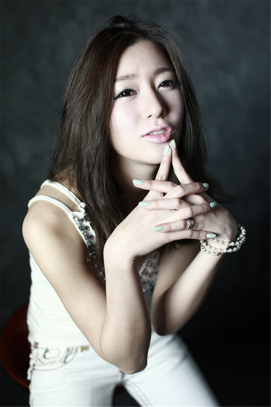 韩国美女韩智恩性感写真图集