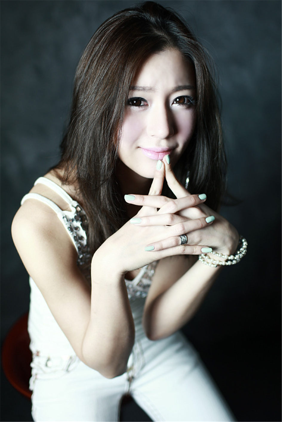 韩国美女韩智恩性感写真图集