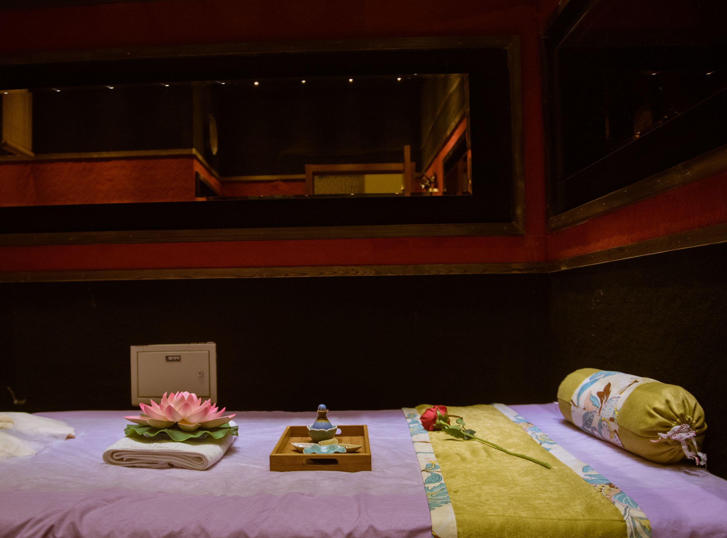 女神喵咪探店SPA