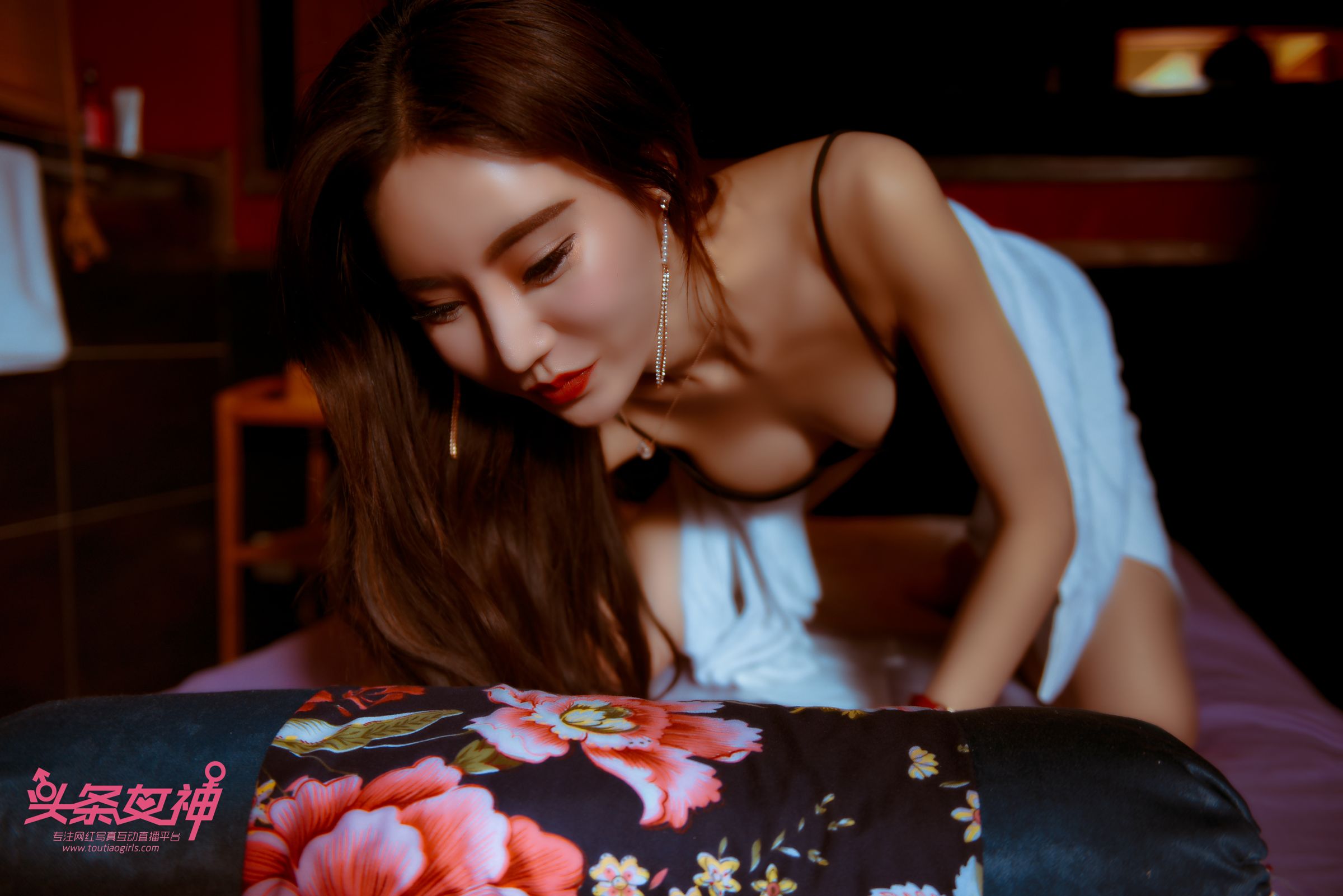 女神喵咪探店SPA