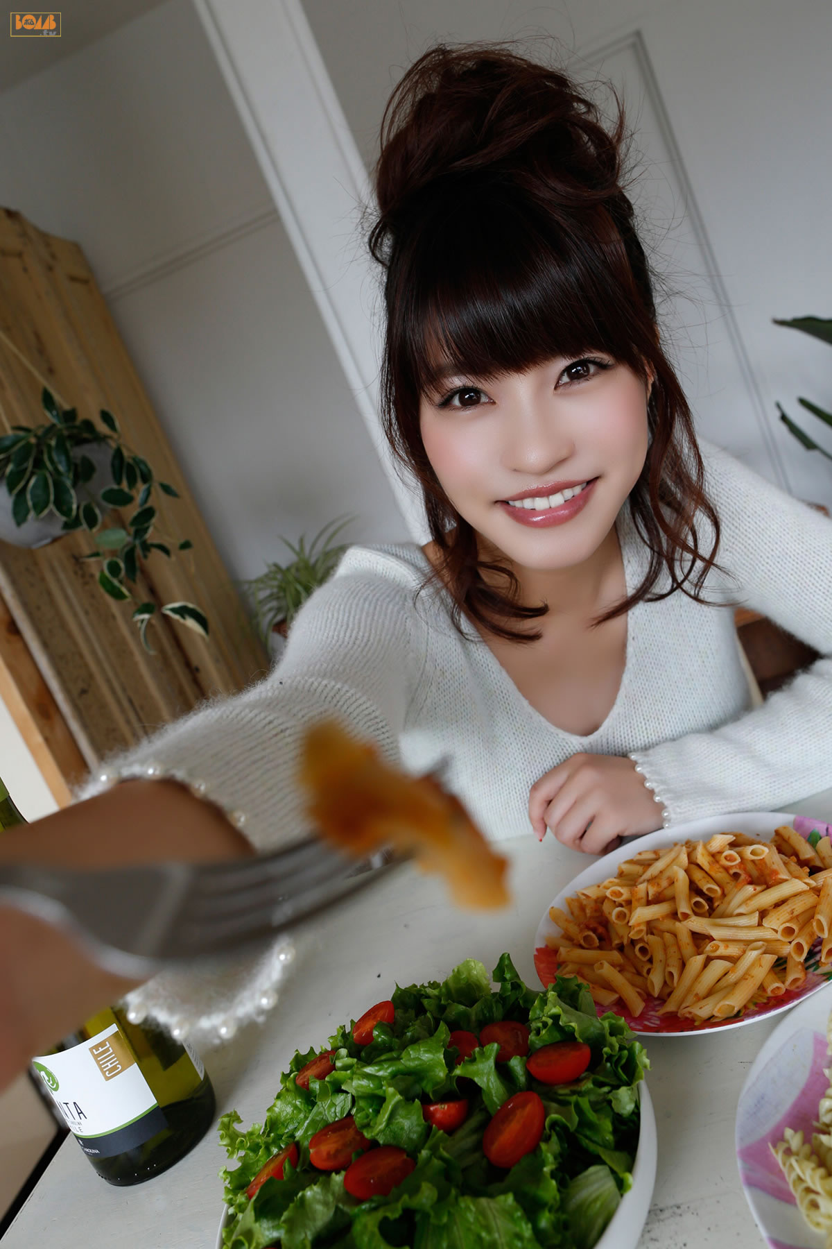 岸明日香 [BOMB.tv]高清写真图2016.01 ほろ酔いクリスマス