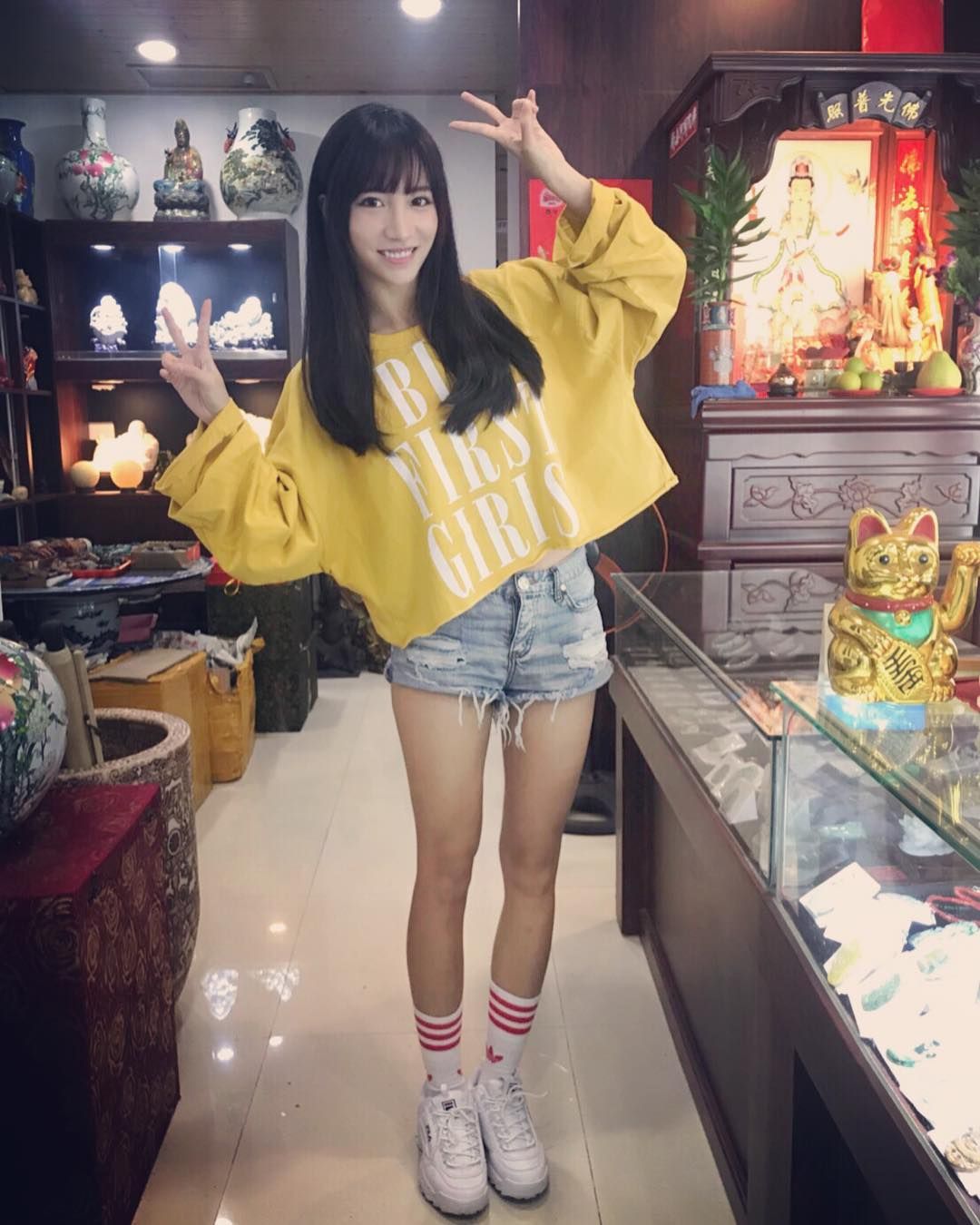 林采缇- 过往灰飞烟灭，她的性感归来
