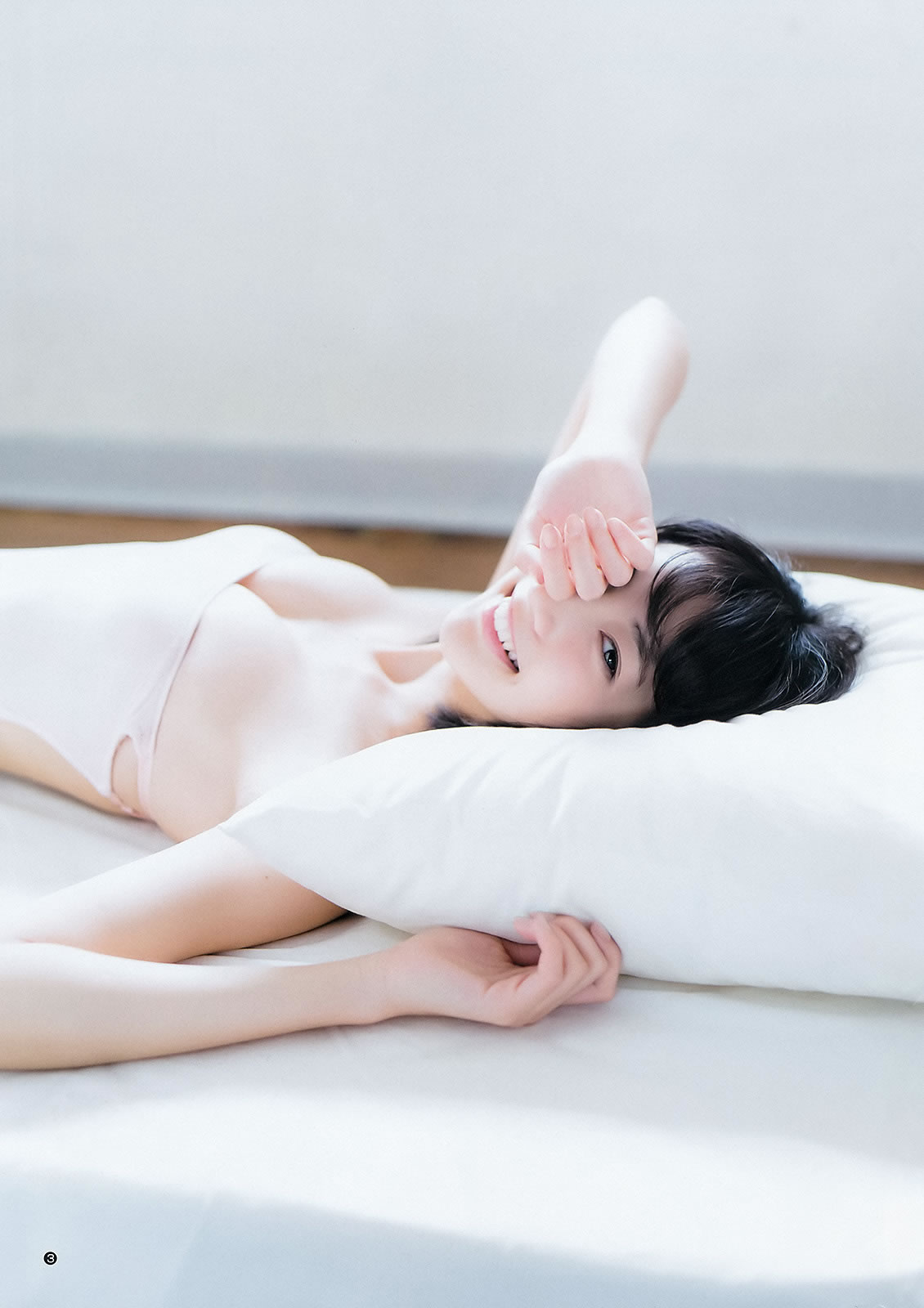 [Weekly Young Jump]高清写真图2015 No.20-22 柏木由纪 内田真礼 武田玲奈