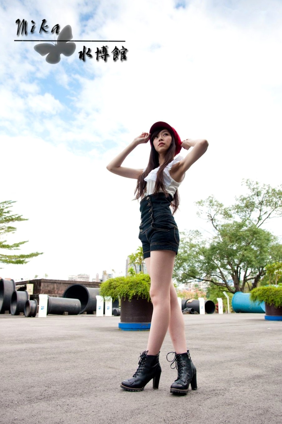 Gallery - 台湾清纯女神Mika户外街拍精选写真，清新甜美穿搭尽显邻家少女气质与动人魅力台湾清纯街拍治愈系清新 萧美卡女神私房照_秀色女神 - image 7