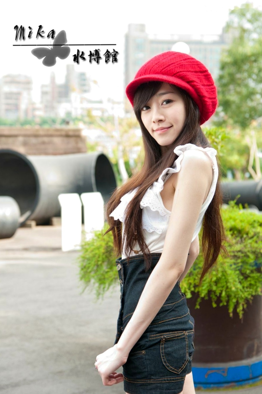 Gallery - 台湾清纯女神Mika户外街拍精选写真，清新甜美穿搭尽显邻家少女气质与动人魅力台湾清纯街拍治愈系清新 萧美卡女神私房照_秀色女神 - image 8