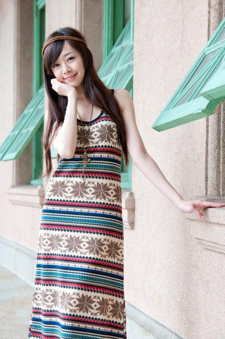 Gallery - 台湾清纯女神Mika户外街拍精选写真，清新甜美穿搭尽显邻家少女气质与动人魅力台湾清纯街拍治愈系清新 萧美卡女神私房照_秀色女神 - image 21