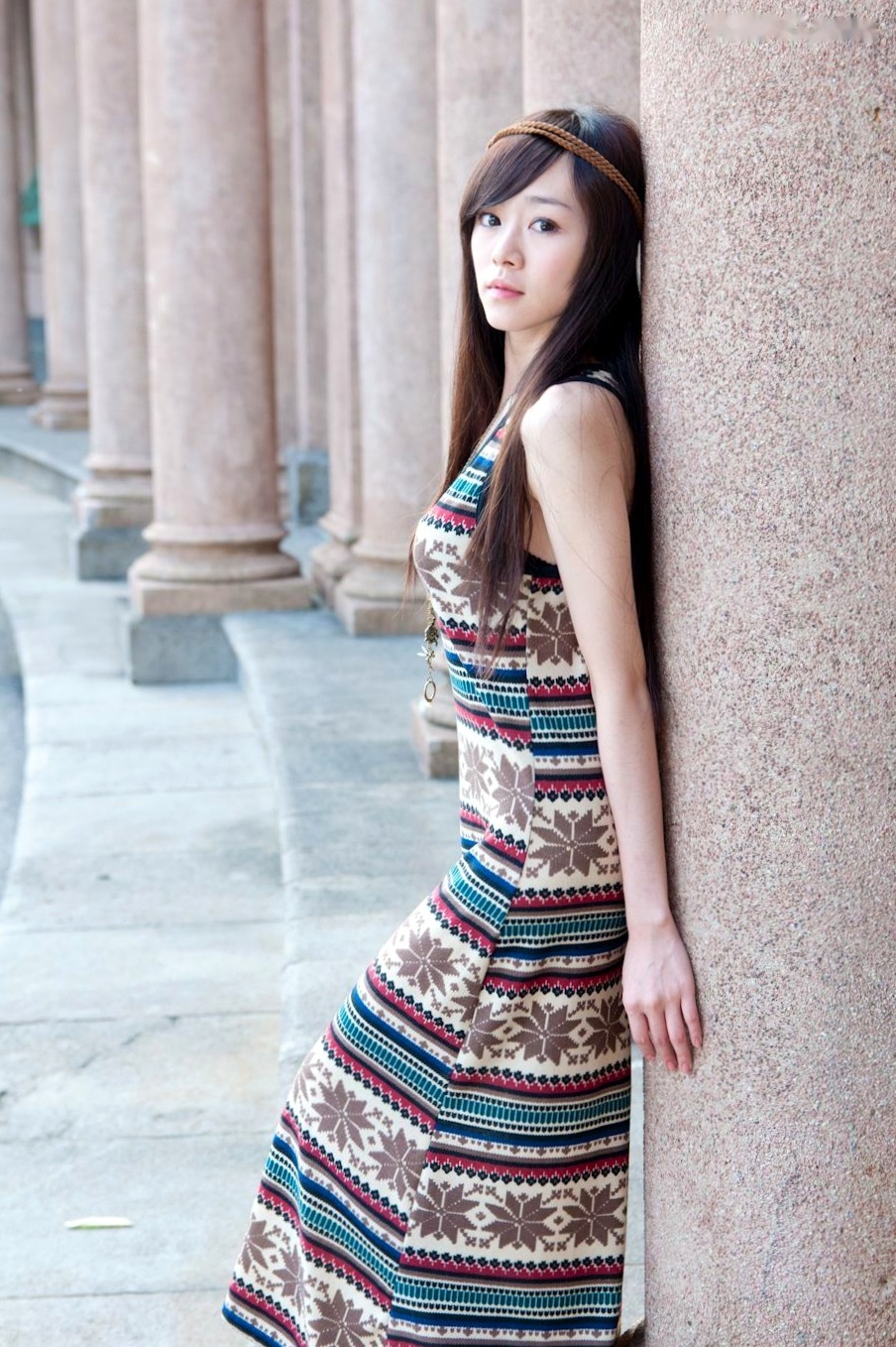 Gallery - 台湾清纯女神Mika户外街拍精选写真，清新甜美穿搭尽显邻家少女气质与动人魅力台湾清纯街拍治愈系清新 萧美卡女神私房照_秀色女神 - image 24