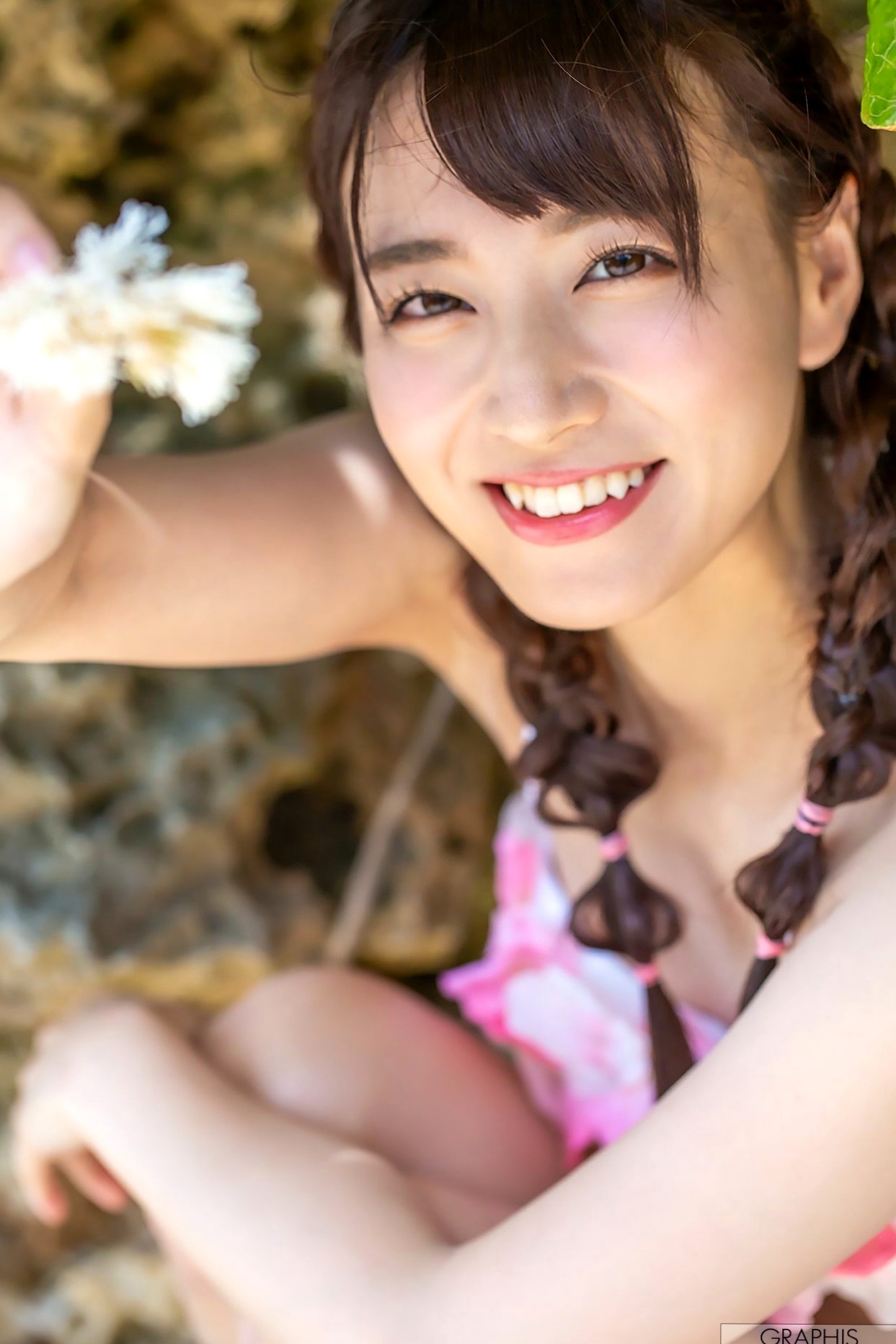 Gallery - Graphis_初川みなみ《umikaze》清新海滨度假与俏皮女仆风私房写真集[46P]日本清新比基尼私房照治愈系 初川南女神私房照_秀色女神 - image 15