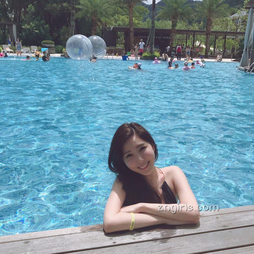 气象女主播朱琦郁 魅力非凡的气质校花